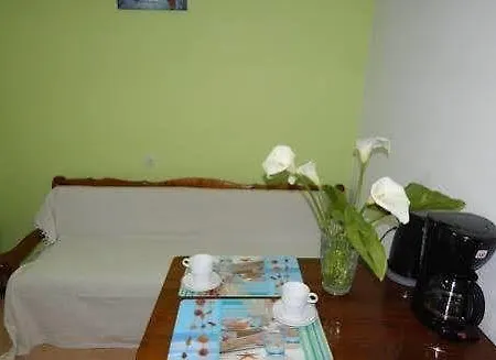 Afroditi Artemis Apartman